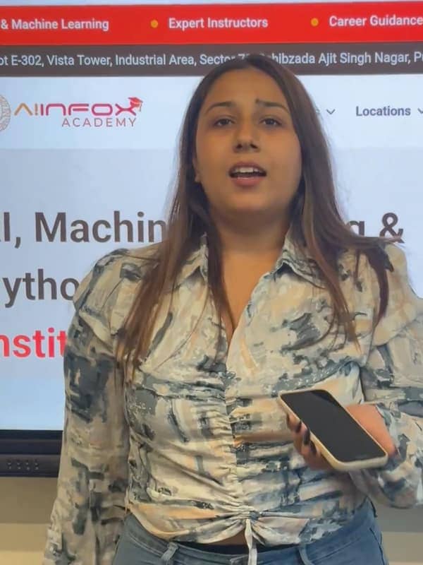 Palak, an Aiinfox Academy student from Panipat, Haryana, talking in the Mohali classroom
